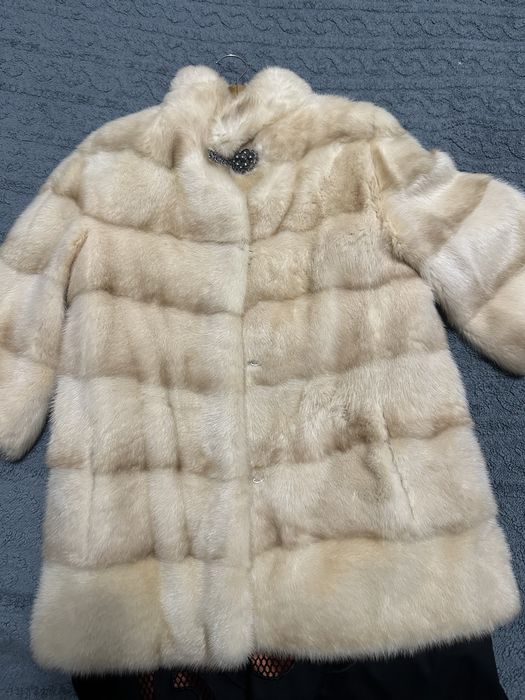 Шуба норковая 2 шт