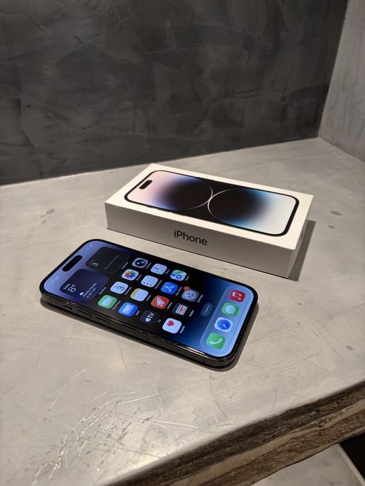 Перфектен Iphone 14 Pro Black 128 GB
