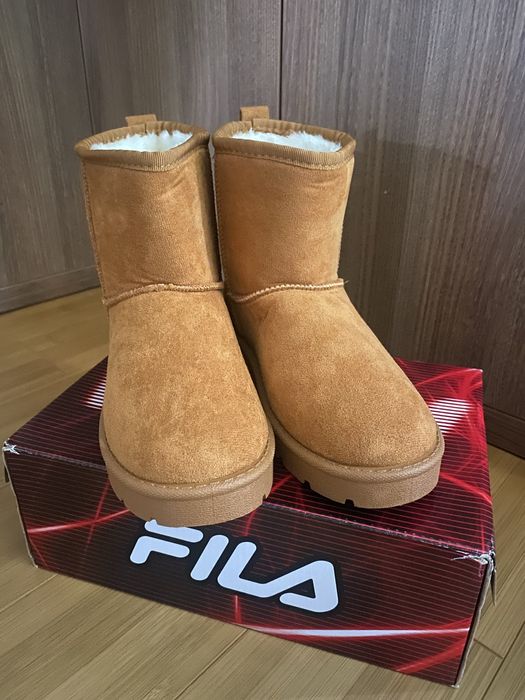 Cizme imblanite, tip ugg