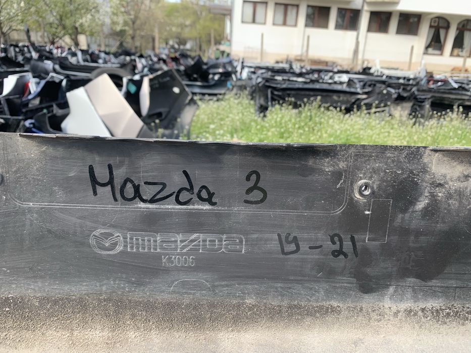 Броня Mazda 3
