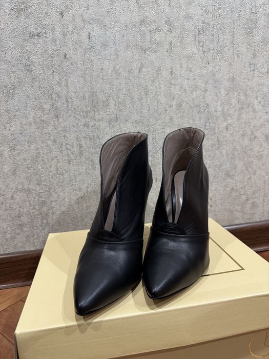 Ботильоны кожаные