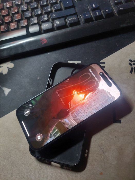 Продам айфон 15 Iphone 15