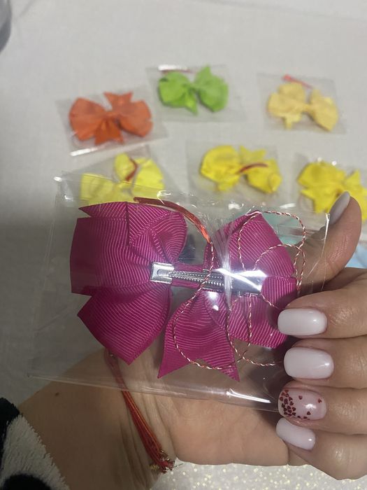 Set 4 martisoare colorate