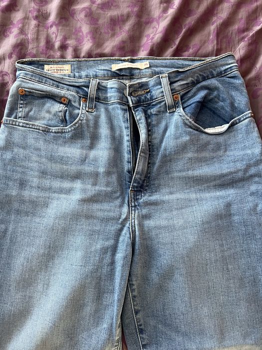 Джинсы женские levis