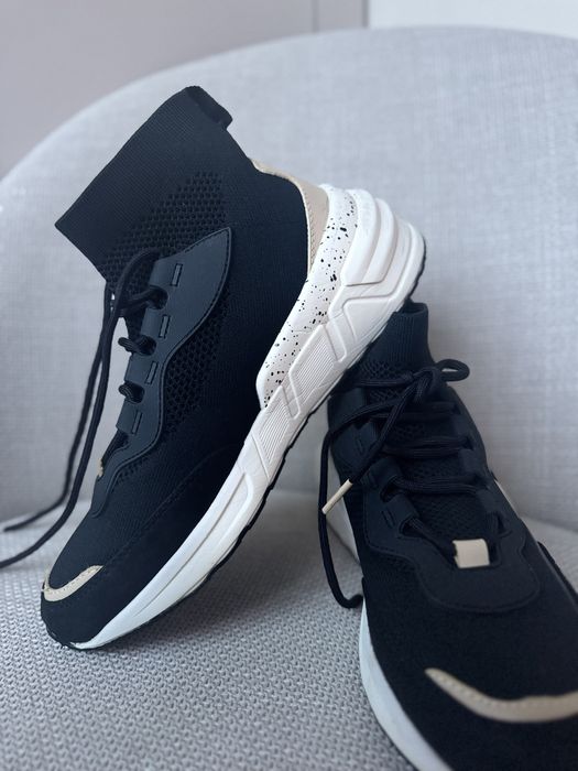 Спортни обувки Zara