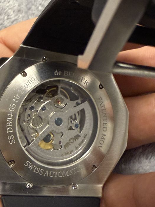 Ceas elvetian original deBerger accept variante ofer diferenta