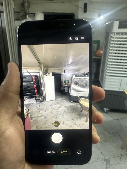 Iphone 12 емкость 74%