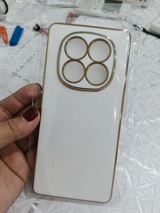 Чехол Redmi Note 14 pro новый