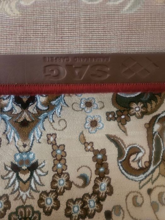 Саг калин гилам сотилади