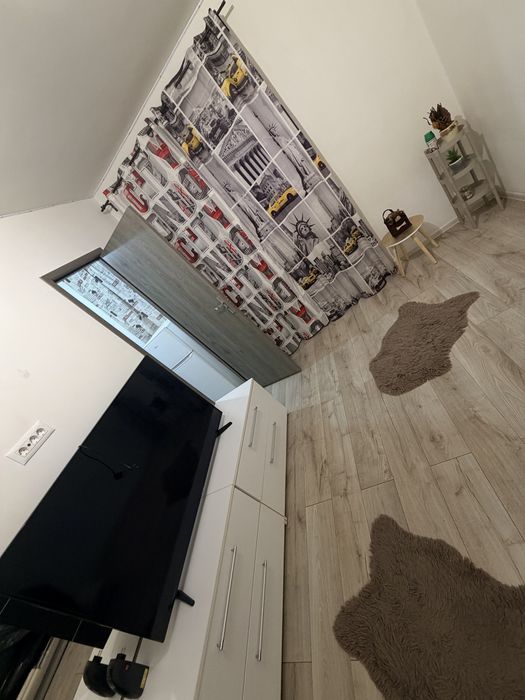 Garsoniera 17mp, semi mobilata, se vinde exact cum este  in poze