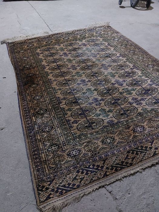 Ковры оптом продаётся