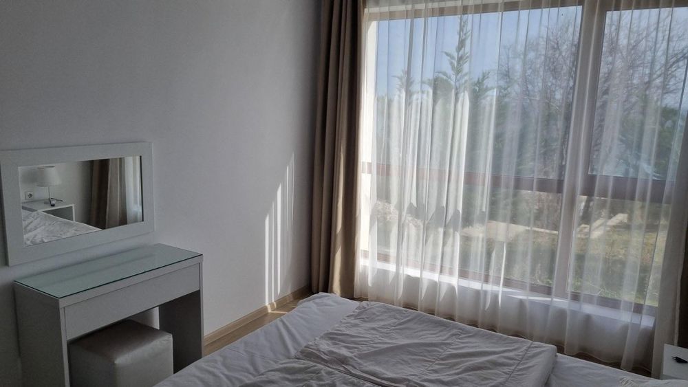 Дава се под наем Двустаен апартамент в Варна, Център - 70 кв.м за 750 € - Снимка #8