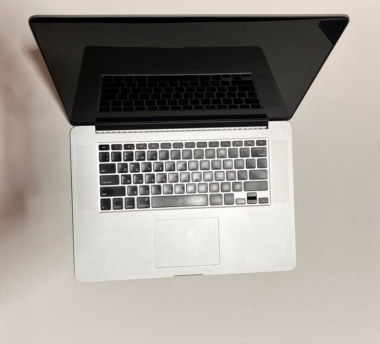 macbook pro 15” Retina (mid 2014) core i7