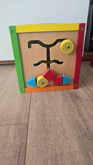 Монтесори дървен куб