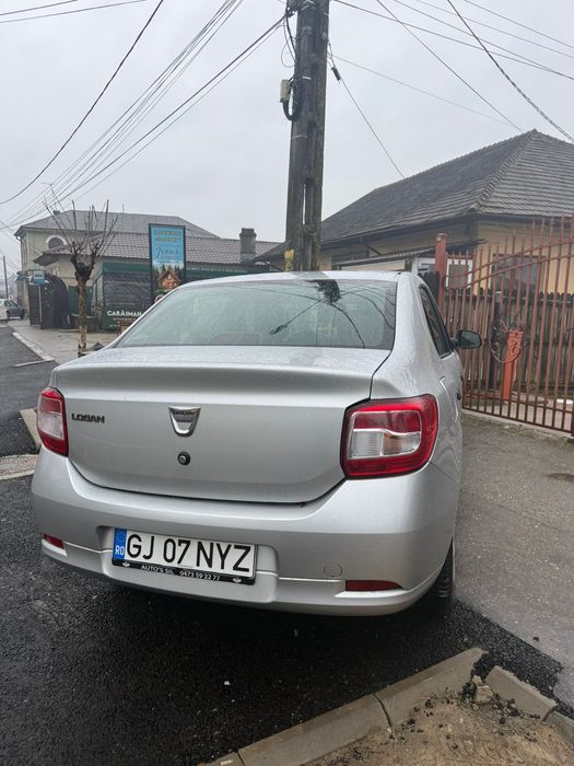 Vand Dacia Logan 1.2 benzina