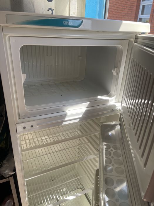 Холодильник STINOL