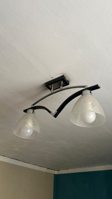 Продам люстры в хорошем состоянии