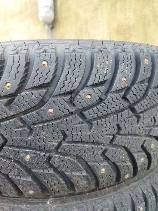 Продам зимнюю резину