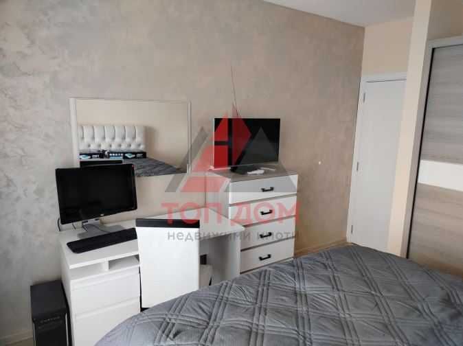 Дава се под наем Тристаен апартамент в Варна, Младост 1 - 100 кв.м за 816 € - Снимка #8