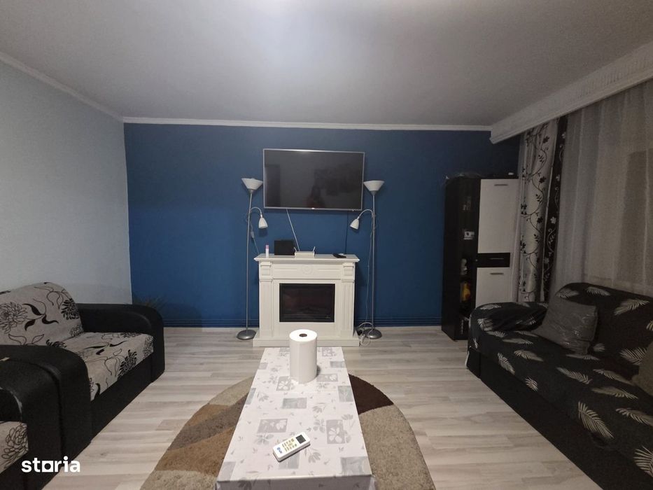 Apartament 3 camere de vanzare Bibescu - Voda