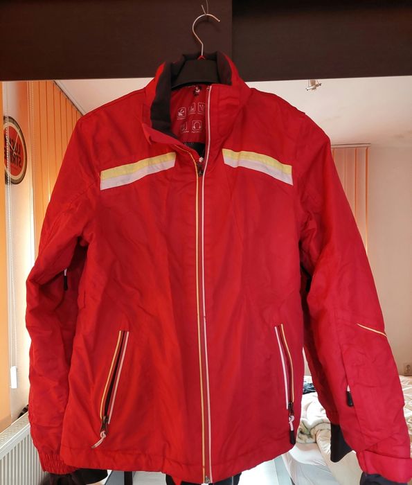 Geaca ski stare buna mărimea 152