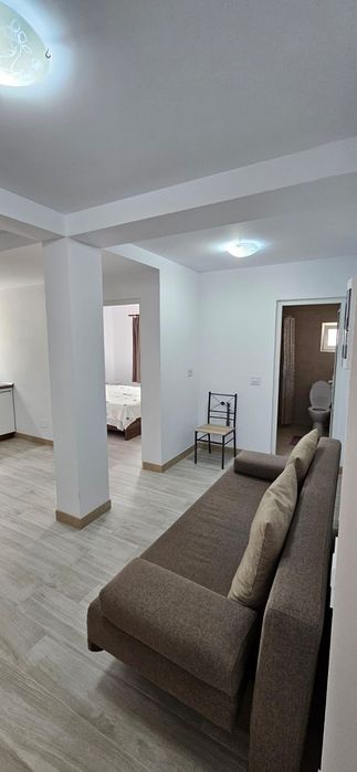 Garsonieră de închiriat centru