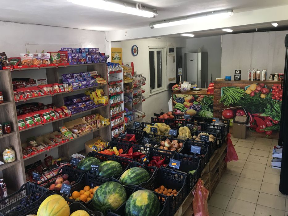 Дава се под наем Магазин в Стара Загора, Кольо Ганчев - 42 кв.м за 300 € - Снимка #4