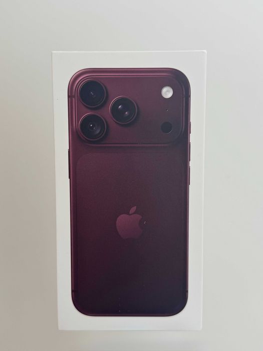 iPhone 18 Pro 256GB Burgundy от USA – НАЛИЧЕН | НЕРАЗПЕЧАТАН