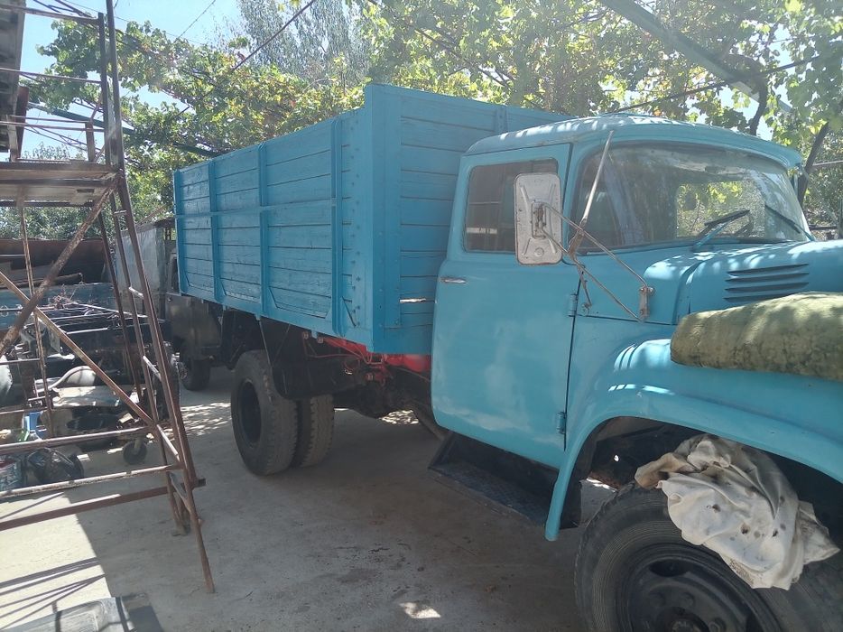 Zil bartavoy sotiladi