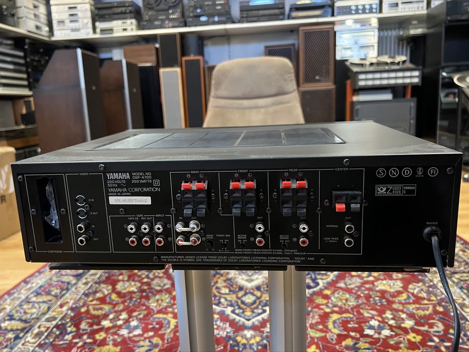 Amplificator/Statie  Yamaha DSP A700