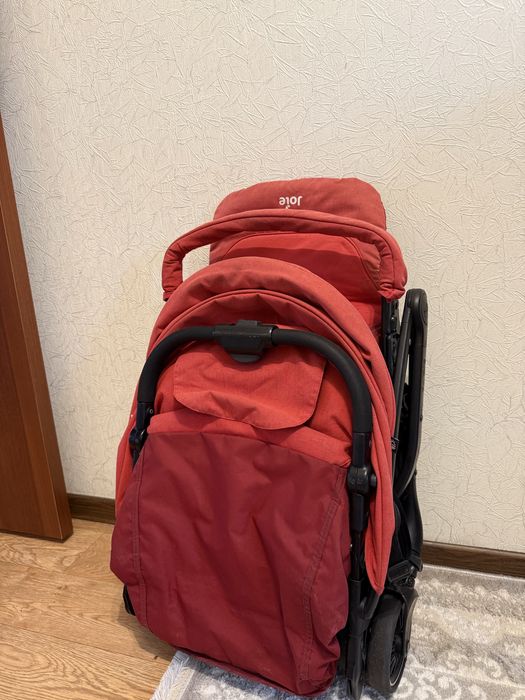 Коляска прогулочная