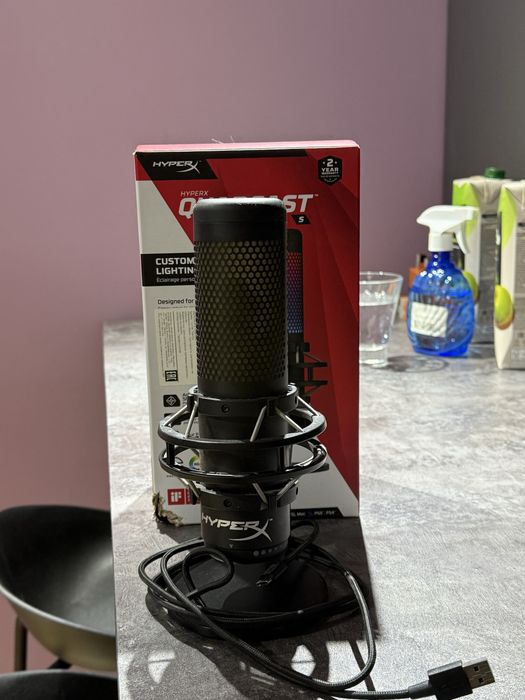 Микрофон HyperX Quadcast S