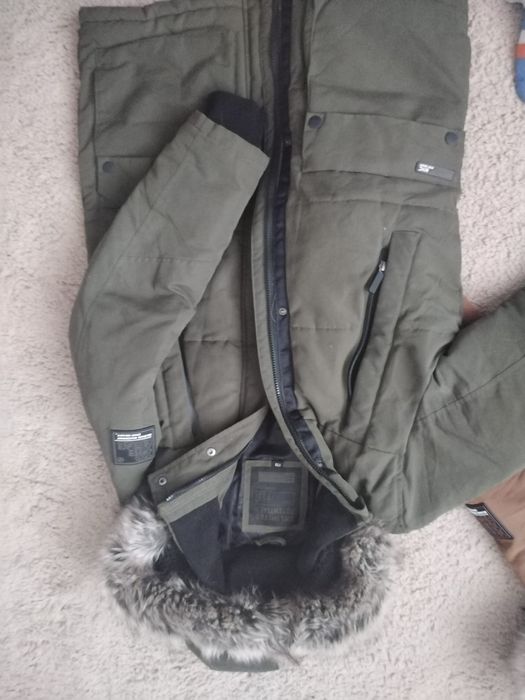 Vând 2 geci barbatesti de iarnă