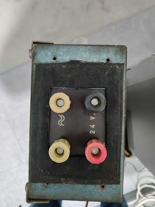 Sistem audio SANYO și 2 boxe de exterior cu amplificare proprie la 24V