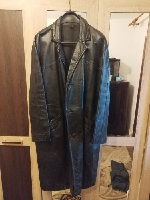 Haina piele în stare buna