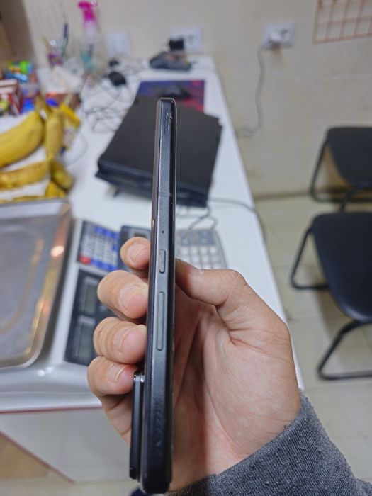 Asus Rog Phone 8 12/256gb