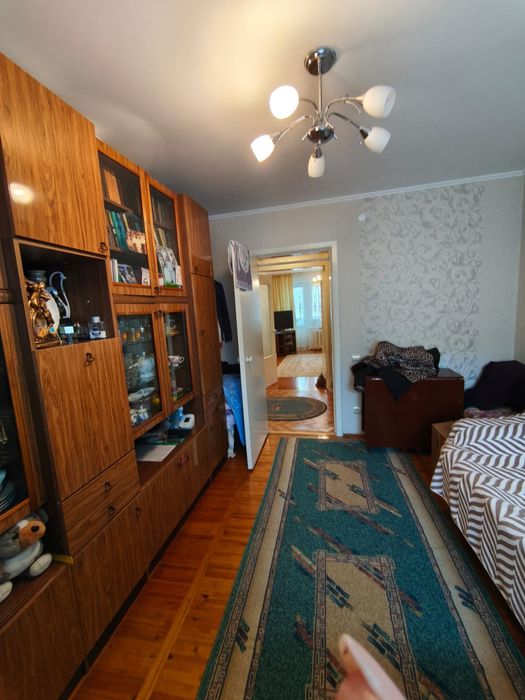 Продаётся 3 комнатная квартира