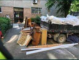 curatenie la bloc /casa , curatenie poduri/ debarale ,debarasez moloz