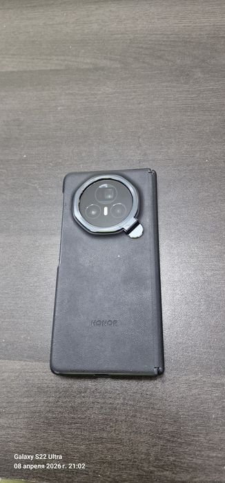 Продам Honor Magic V3