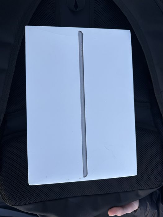 Продаю Ipad 8 gen 32GB