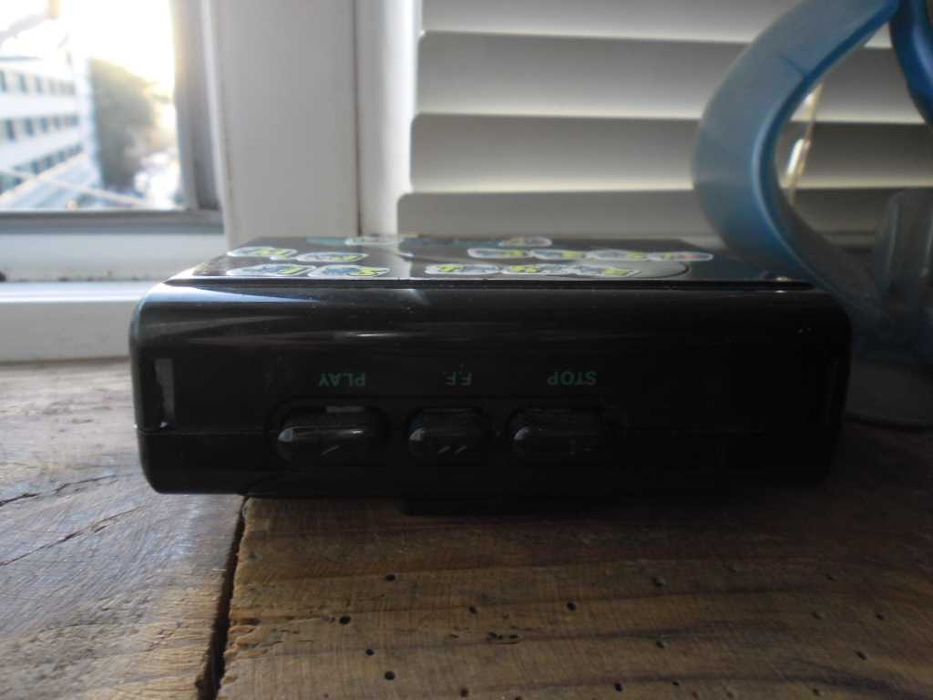 Продавам два уолкмена 15 за 2