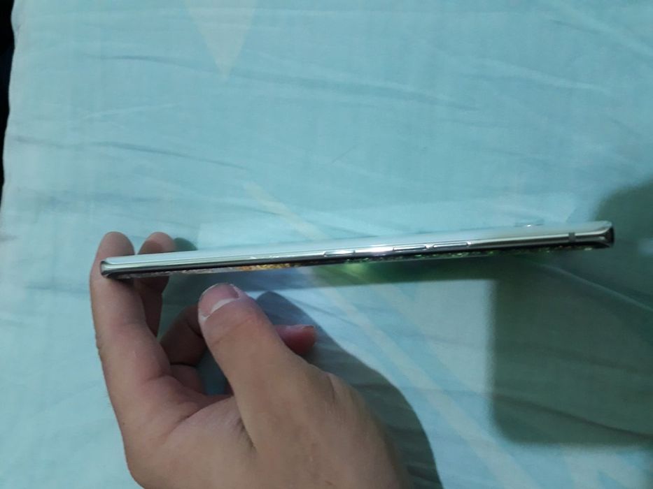 LG Velvet 5G 8/128 идеал