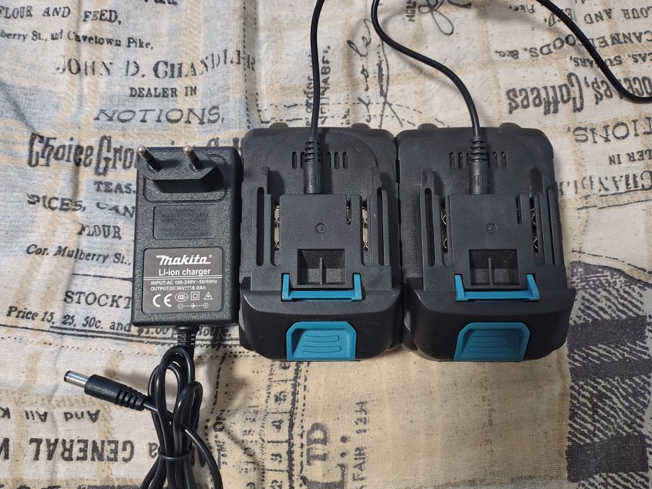 Батерии + зарядно макита нови