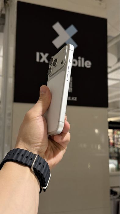 iphone 17 pro 256 e sim 100%