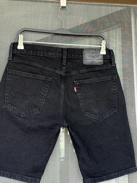 Мъжки къси панталони LEVI'S 405 - размер W30 / L10, Отлично състояние