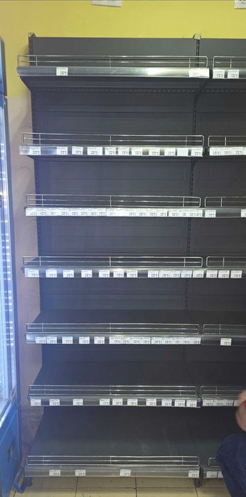 Метален стелаж за магазин