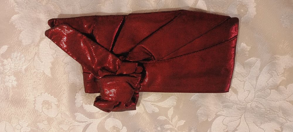 Клач с цепочкой женский
