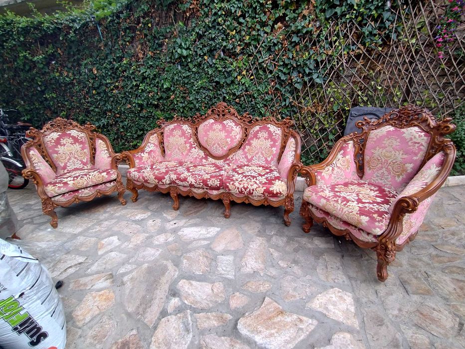 БАРОКОВА ГАРНИТУРА -диван ,2 кресла