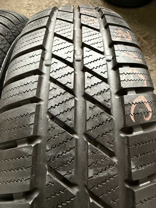 2x Anvelope iarna 205/80 R16C NOI - Continental Cross  Contact Winter