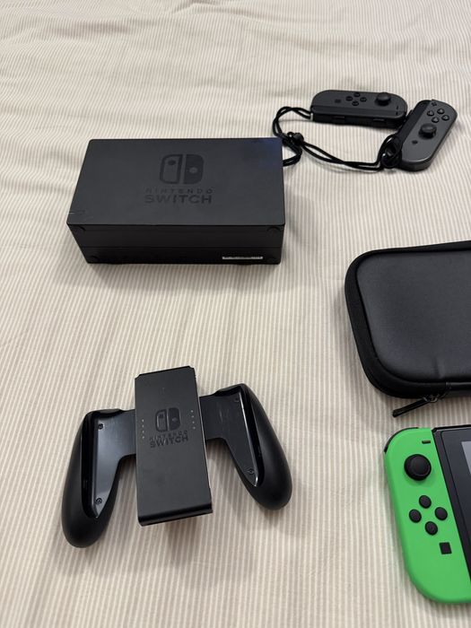 Nintendo Switch, Про контроллер и доп Joy-con в комплекте